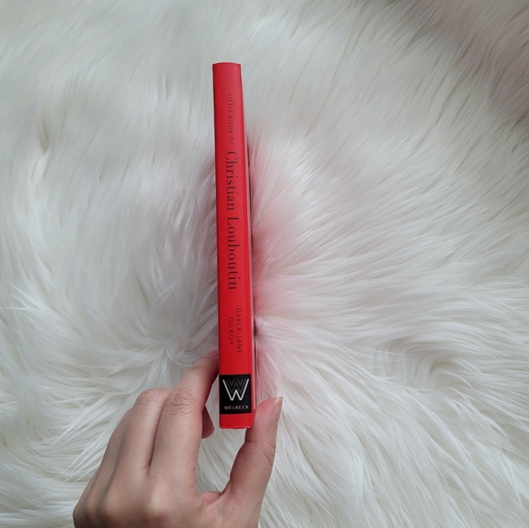 NEW Little Book of CHRISTIAN LOUBOUTIN - Picture 3 of 4